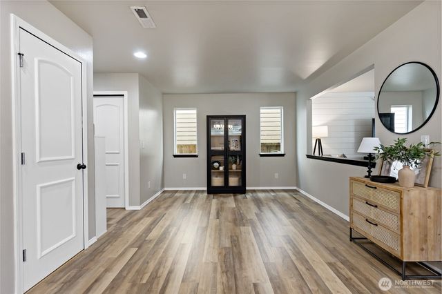 17621 74th Avenue Ct E, Puyallup, WA 98375