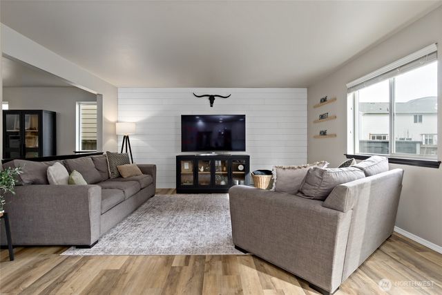 17621 74th Avenue Ct E, Puyallup, WA 98375