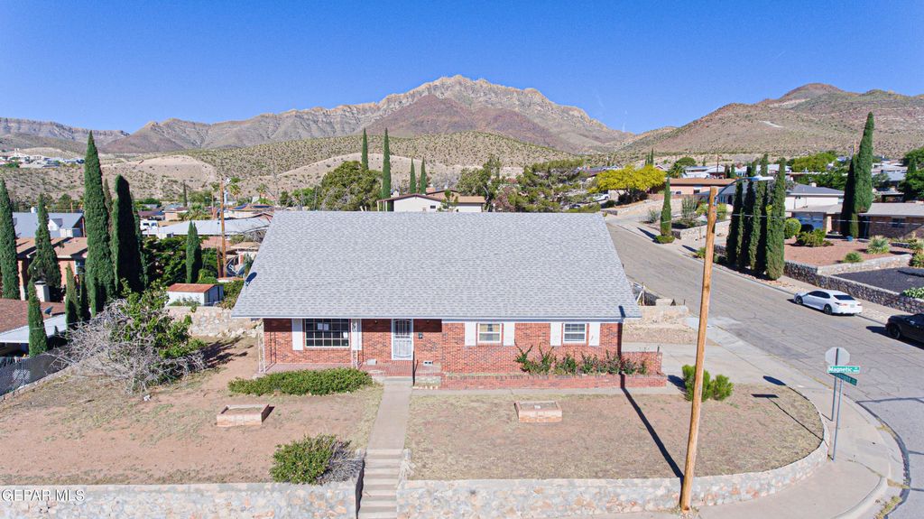 8811 MAGNETIC Drive, El Paso, TX 79904