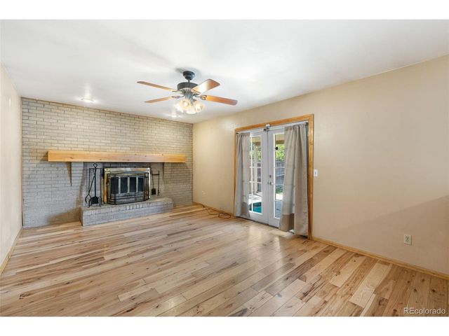 4557 S Laredo St, Aurora, CO 80015