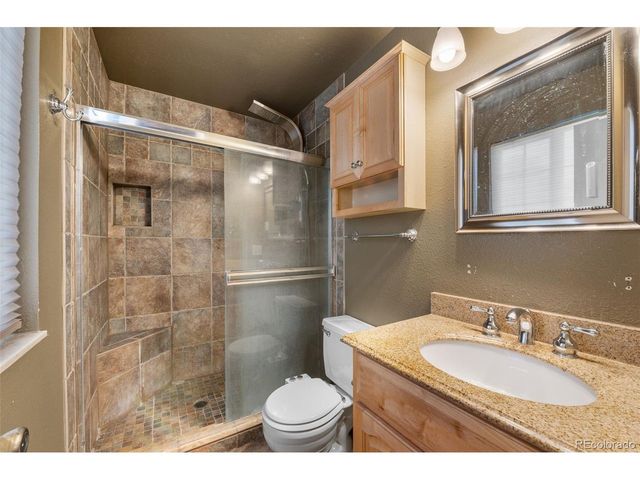 4557 S Laredo St, Aurora, CO 80015