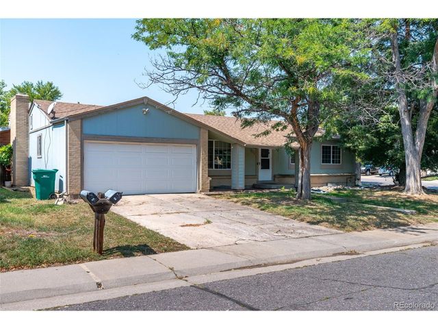 4557 S Laredo St, Aurora, CO 80015