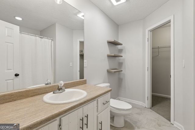 126 Lake Wisteria Court, Kingsland, GA 31548