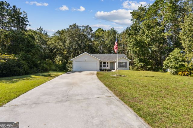 126 Lake Wisteria Court, Kingsland, GA 31548