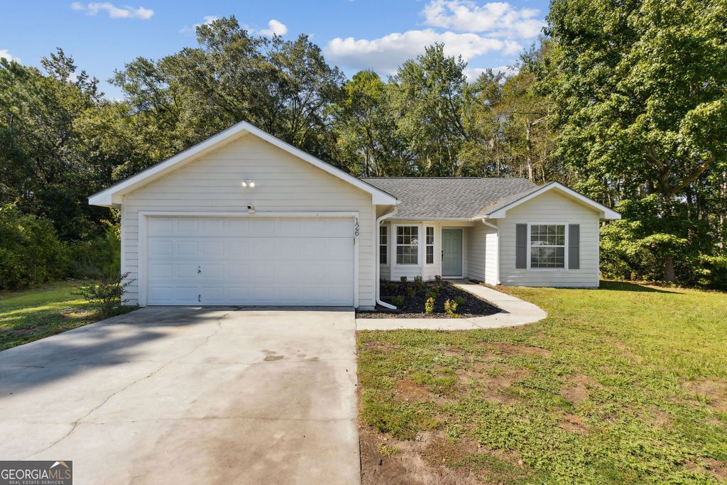 126 Lake Wisteria Court, Kingsland, GA 31548