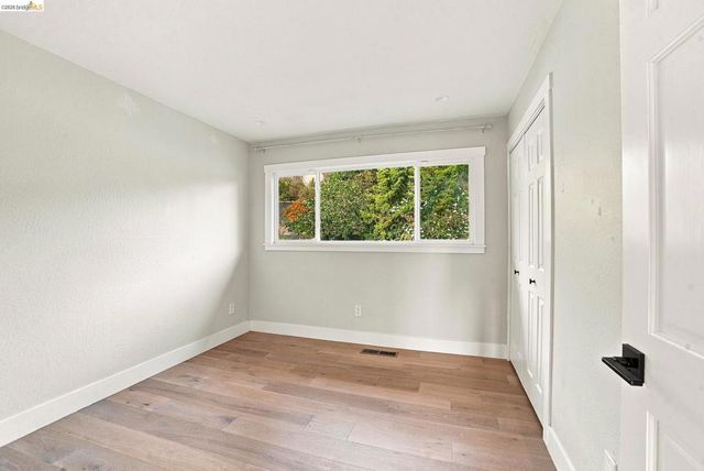 476 Creighton Way, Oakland, CA 94619