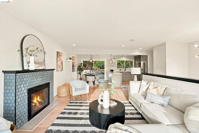 476 Creighton Way, Oakland, CA 94619