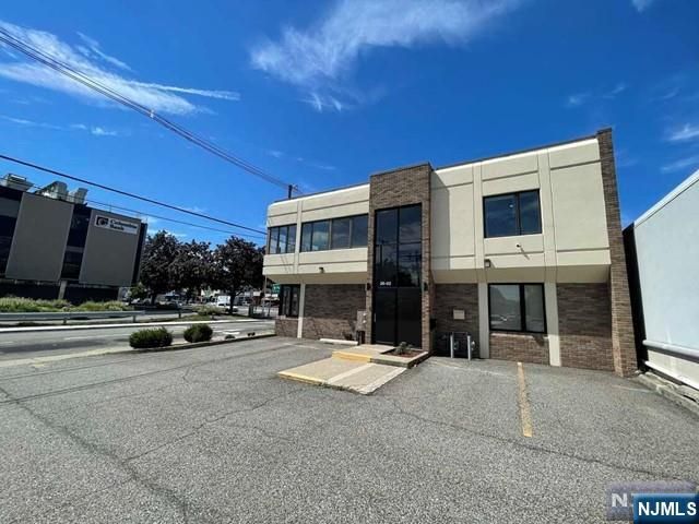 26-02 Broadway, Fair Lawn, NJ 07410