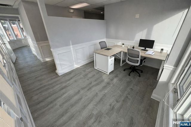 26-02 Broadway, Fair Lawn, NJ 07410