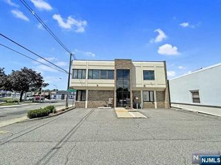 26-02 Broadway, Fair Lawn, NJ 07410