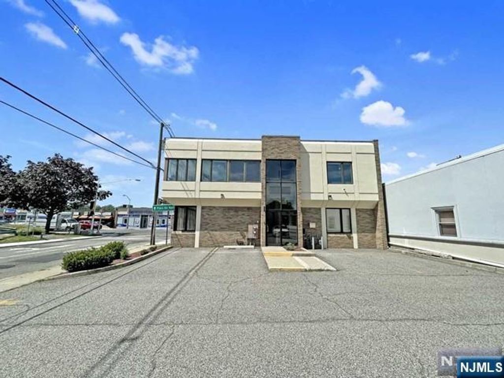 26-02 Broadway, Fair Lawn, NJ 07410
