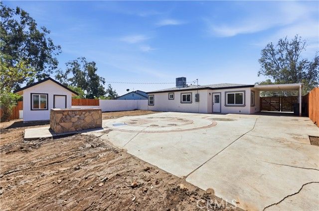 3192 Pontiac, Jurupa Valley, CA 92509