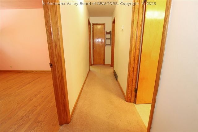 657 Timber Lane, Elkview, WV 25071