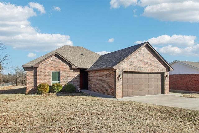 540 Oak Park Drive, Choctaw, OK 73020