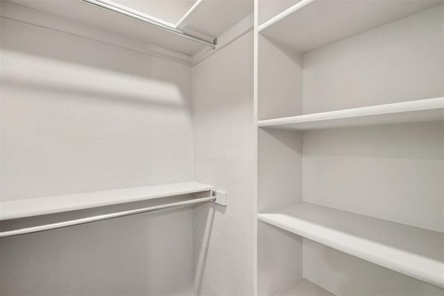 540 Oak Park Drive, Choctaw, OK 73020