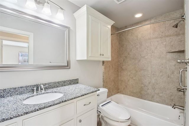 540 Oak Park Drive, Choctaw, OK 73020