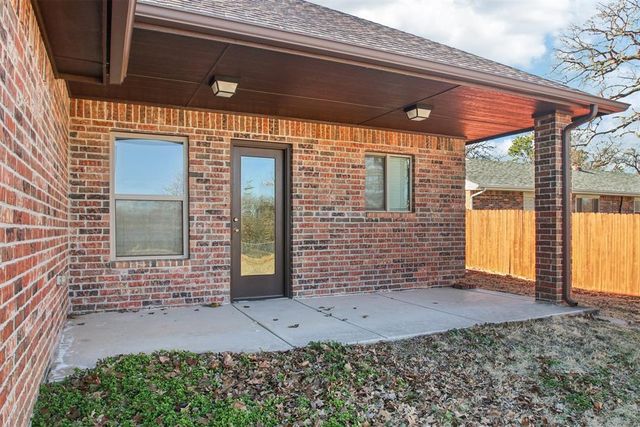540 Oak Park Drive, Choctaw, OK 73020