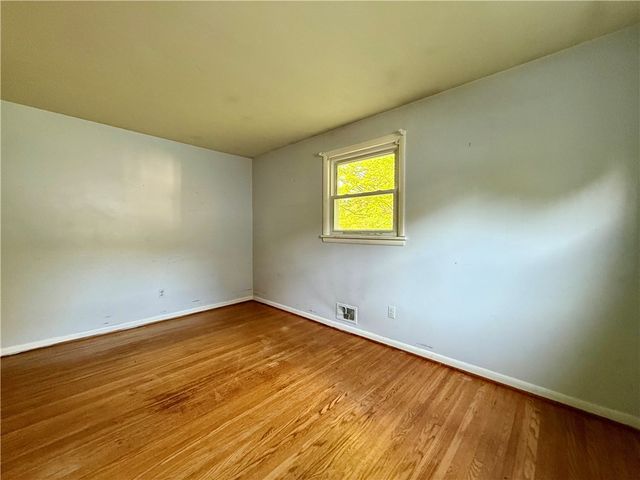 116 Lemoyn Avenue, Rochester, NY 14612