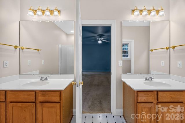 121 Morrows Ridge Lane, Mooresville, NC 28117