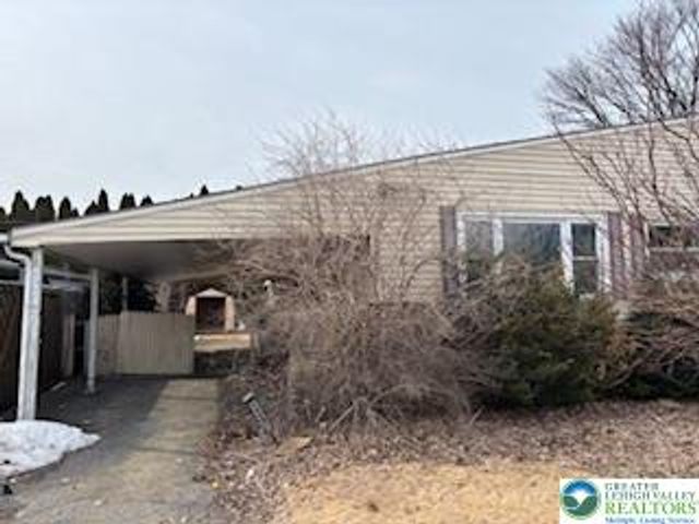 1527 Livingston Street, Bethlehem City, PA 18017