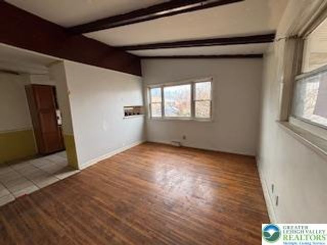 1527 Livingston Street, Bethlehem City, PA 18017