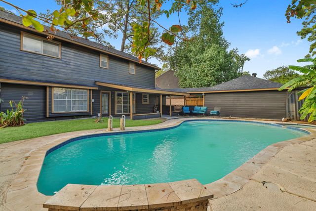 5206 Lodge Creek Dr Drive, Houston, TX 77066