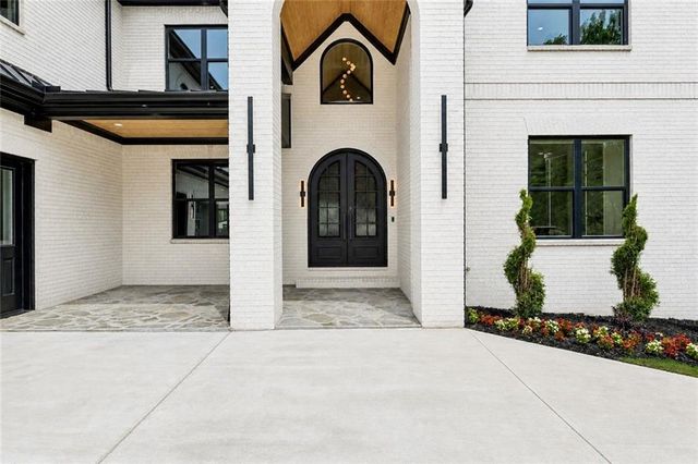 3213 Thompson Mill Road, Buford, GA 30519