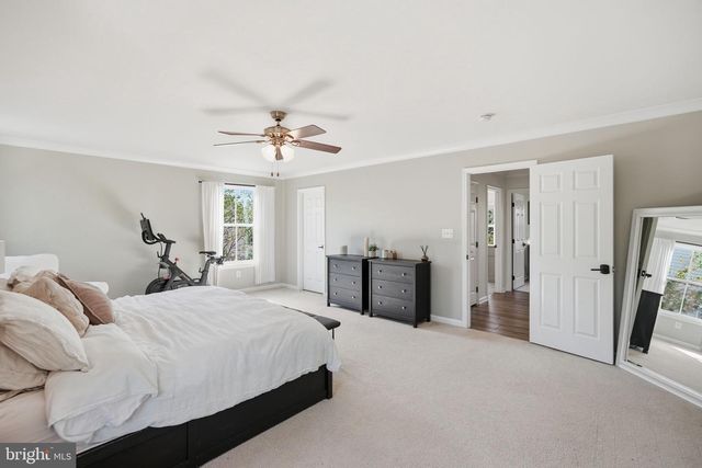9467 MERRIMONT TRACE CIR, Bristow, VA 20136