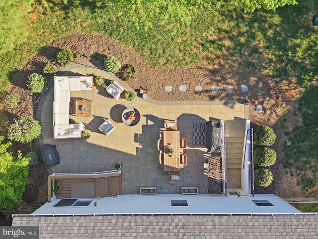 9467 MERRIMONT TRACE CIR, Bristow, VA 20136