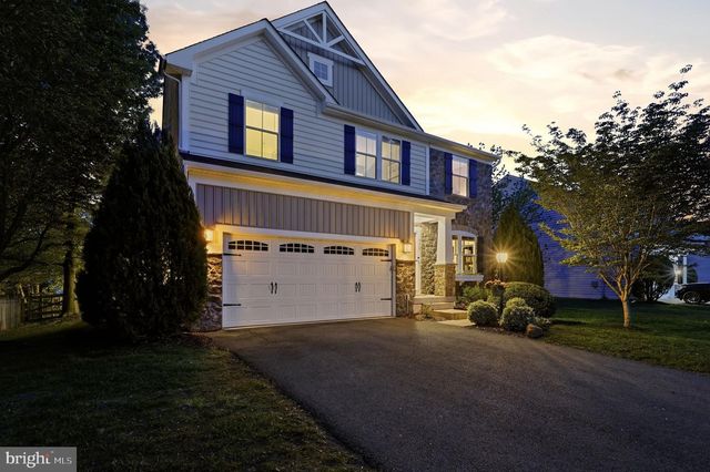 9467 MERRIMONT TRACE CIR, Bristow, VA 20136