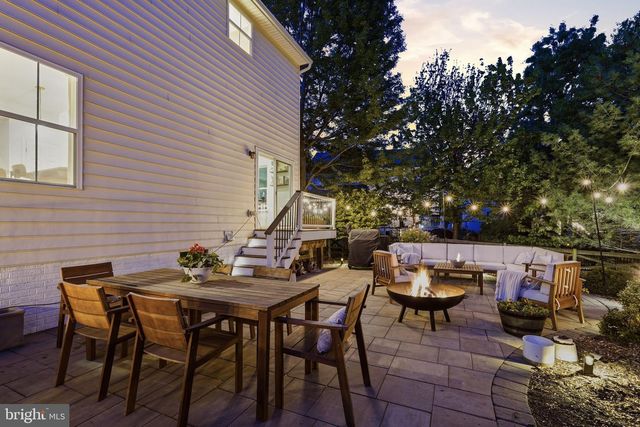 9467 MERRIMONT TRACE CIR, Bristow, VA 20136