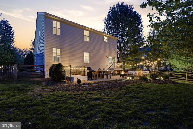 9467 MERRIMONT TRACE CIR, Bristow, VA 20136