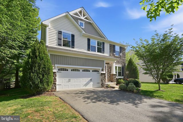 9467 MERRIMONT TRACE CIR, Bristow, VA 20136