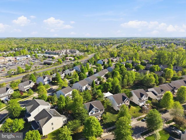 9467 MERRIMONT TRACE CIR, Bristow, VA 20136