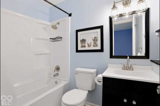 6059 S Bay Drive, Indianapolis, IN 46250