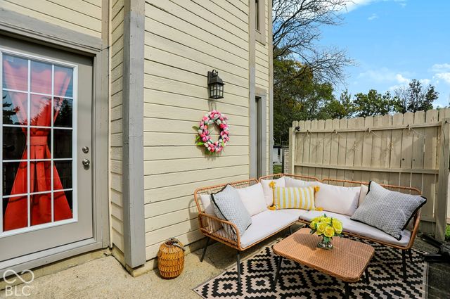 6059 S Bay Drive, Indianapolis, IN 46250