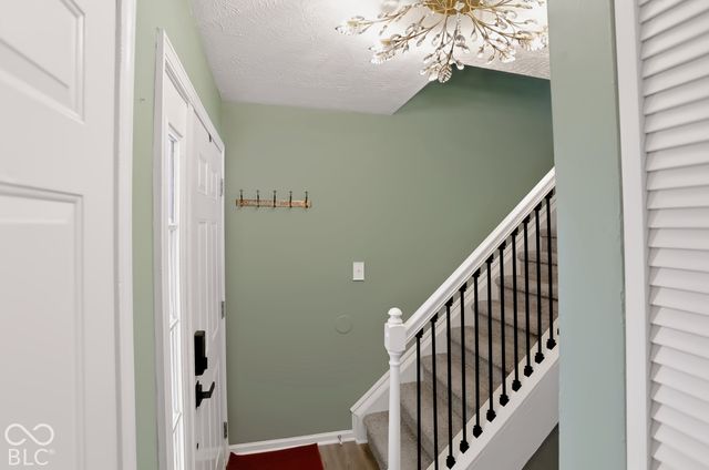 6059 S Bay Drive, Indianapolis, IN 46250