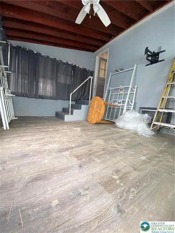 2121 Schoenersville Road, Bethlehem City, PA 18018