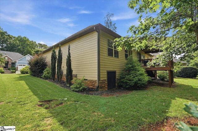 3044 English Cottage Way, Boiling Springs, SC 29316