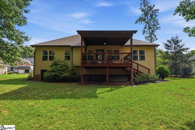3044 English Cottage Way, Boiling Springs, SC 29316