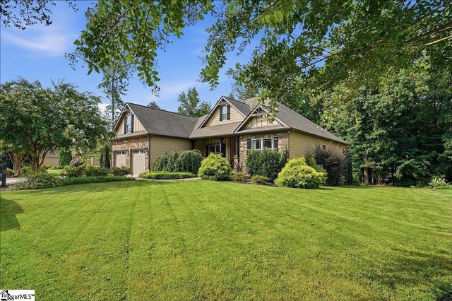 3044 English Cottage Way, Boiling Springs, SC 29316