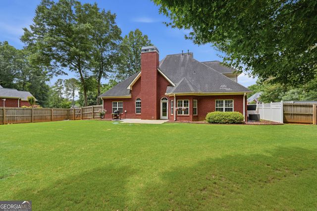 445 huiet Drive, Mcdonough, GA 30252
