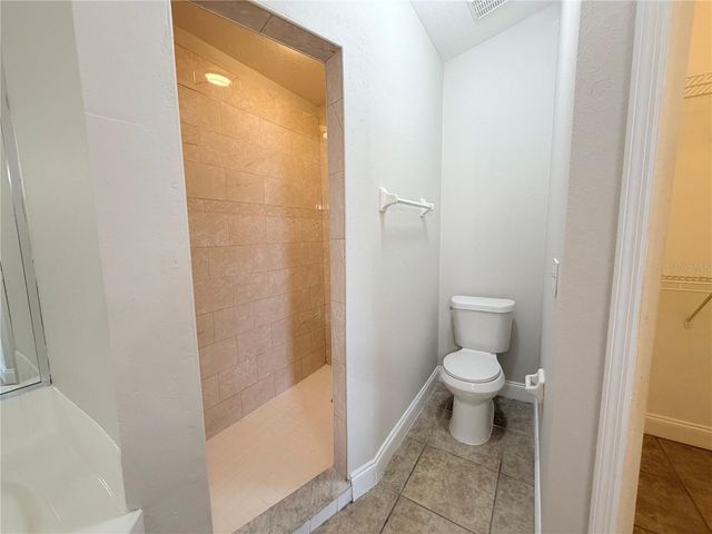 1828 LACY LANE, Sanford, FL 32771