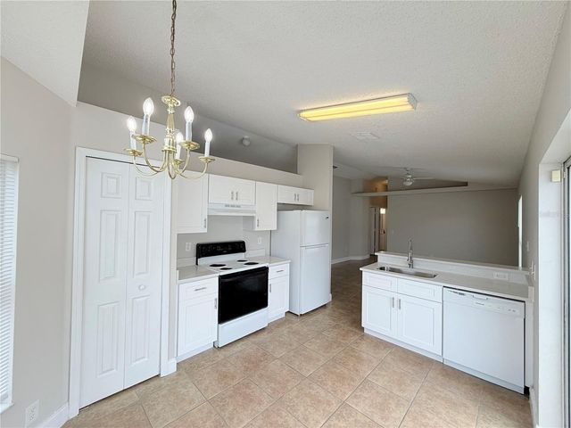 1828 LACY LANE, Sanford, FL 32771