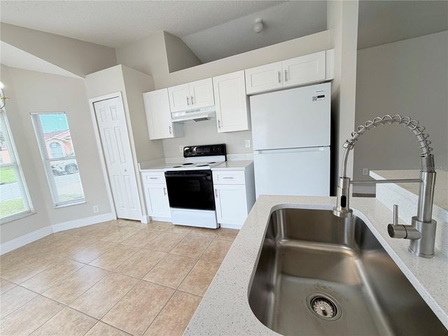 1828 LACY LANE, Sanford, FL 32771