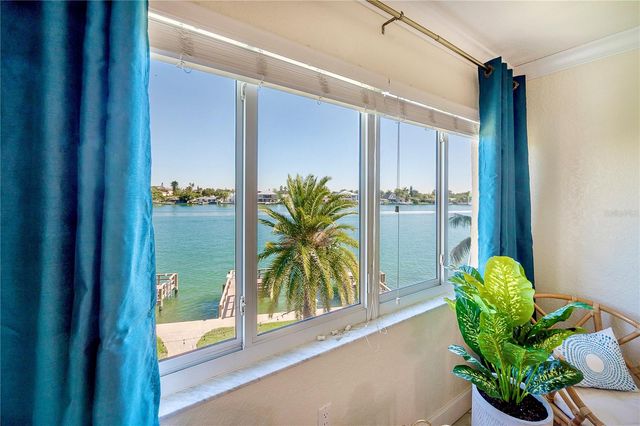 10265 GULF BOULEVARD A306, St Petersburg, FL 33706