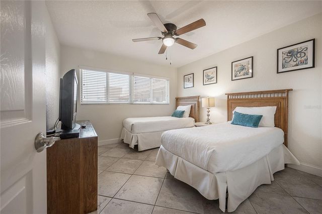 10265 GULF BOULEVARD A306, St Petersburg, FL 33706