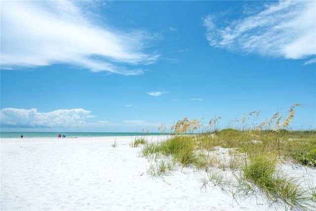 10265 GULF BOULEVARD A306, St Petersburg, FL 33706