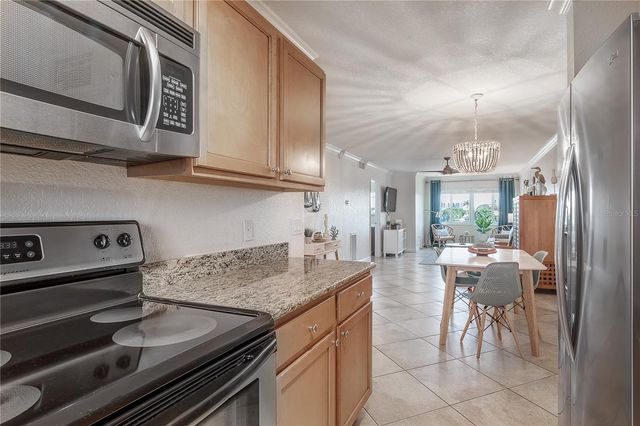 10265 GULF BOULEVARD A306, St Petersburg, FL 33706