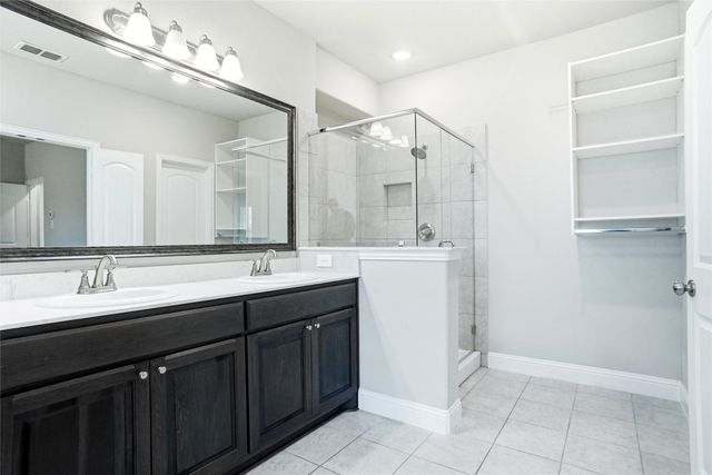 686 Navasota Drive, Crandall, TX 75114